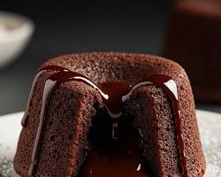 Chocolate Lava Cake Vinavanti dengan ganache leleh